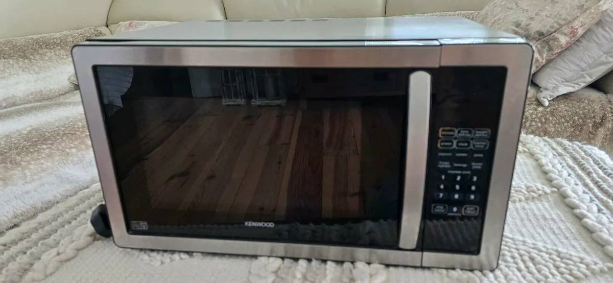 Microwave Kenwood - Image 3