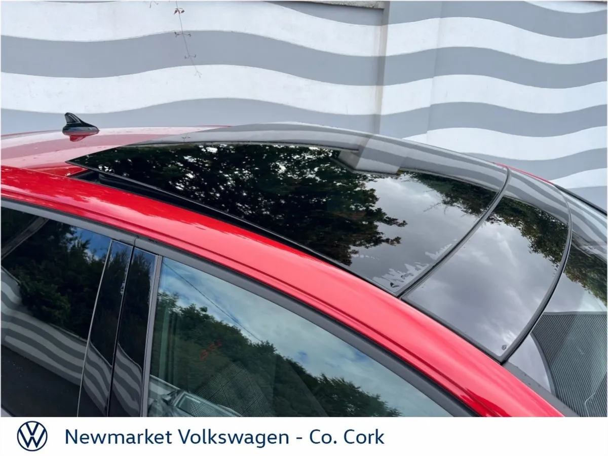 Volkswagen Golf GTI 2.0tsi 265BHP DSG Sunroof - Image 4