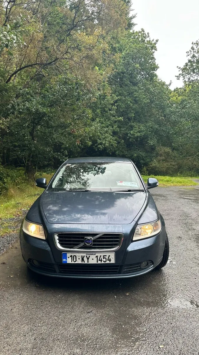 Volvo S40 2010 1.6 Diesel ,Nct 04/26 ,Tax 09/25 - Image 2