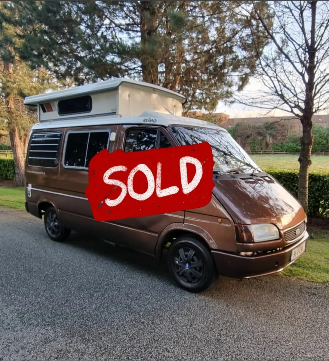 Camper van Ford Transit Restored Vintage - Image 1