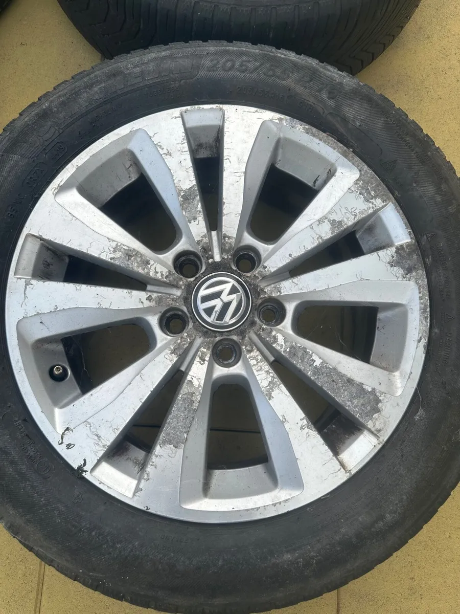 Volkswagen Golf 2013 - Image 2