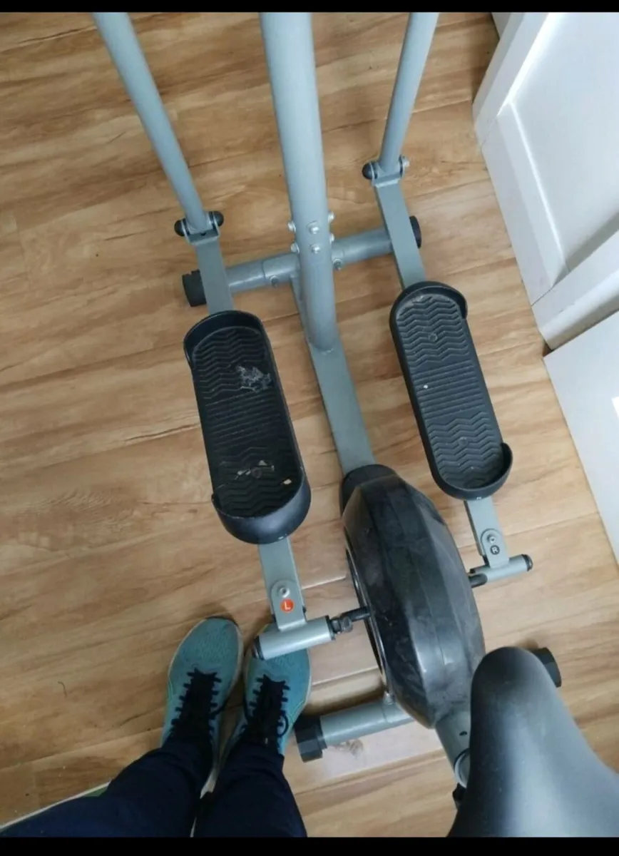 Cross Trainer/Exercise Bike 2in1 - Image 3