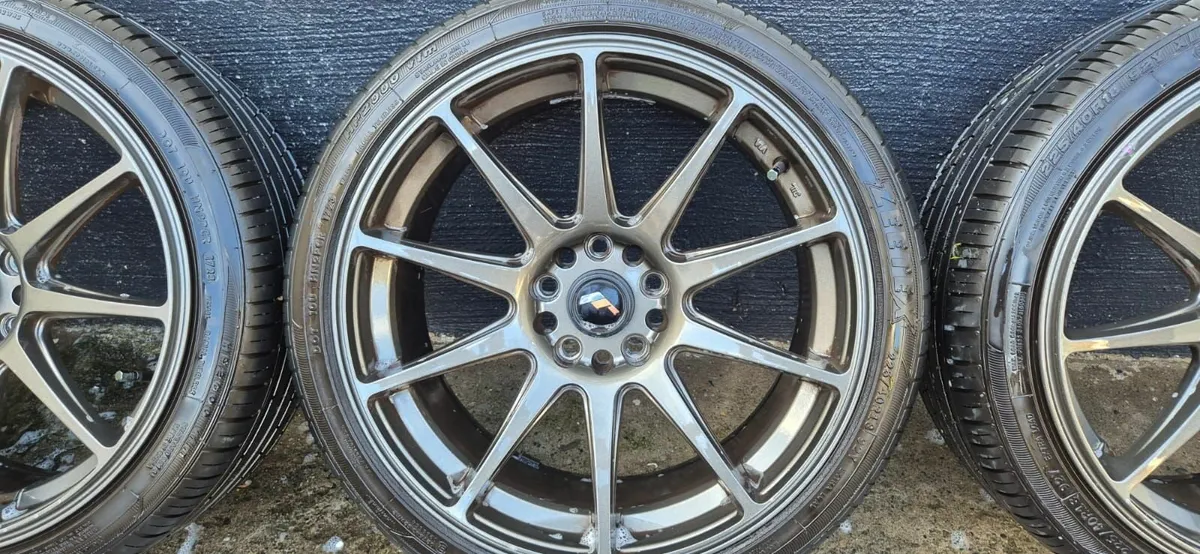 Japan Racing JR11 Wheels & Tyres - Image 3
