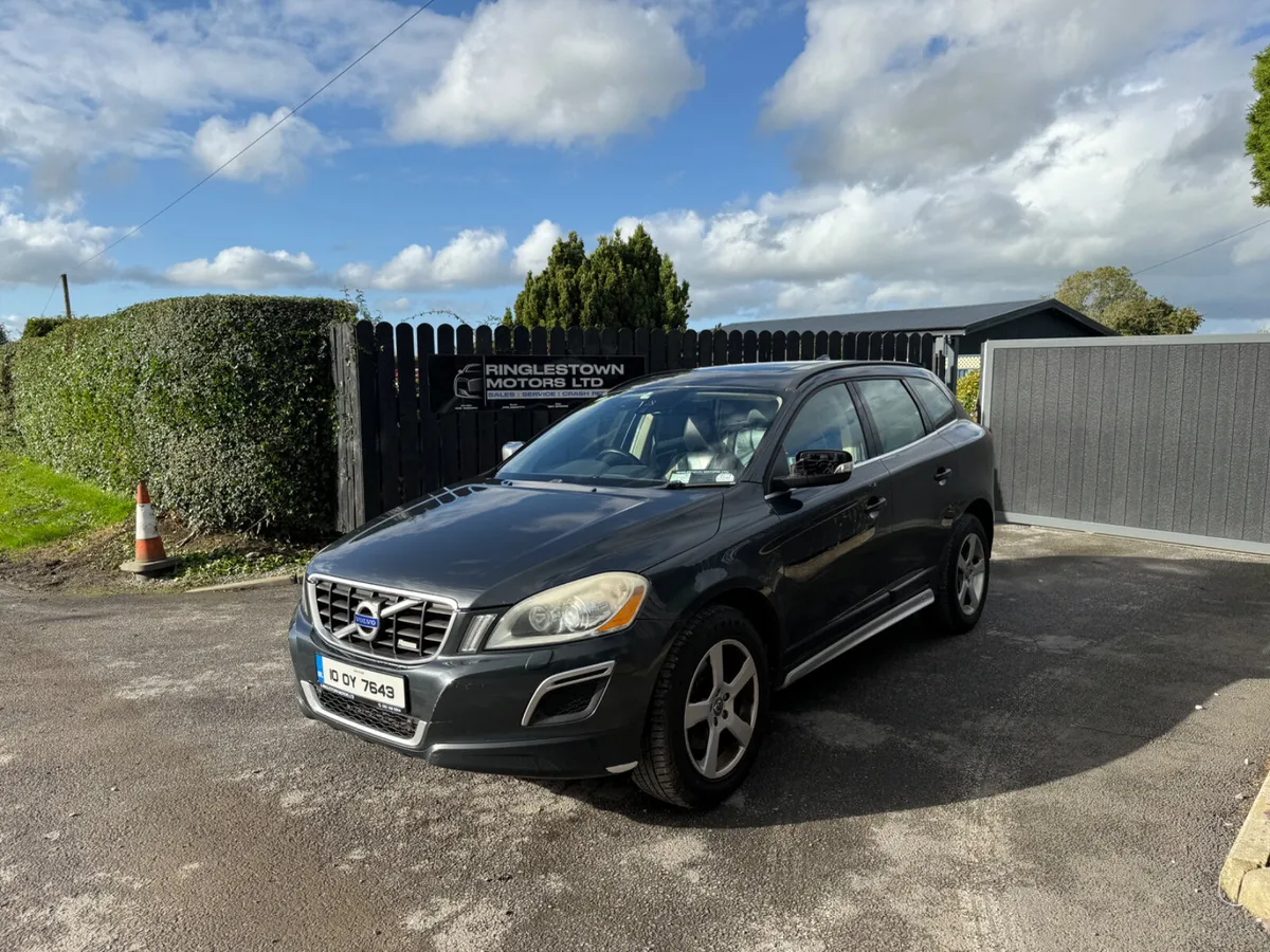 Volvo XC60 2010 - Image 3