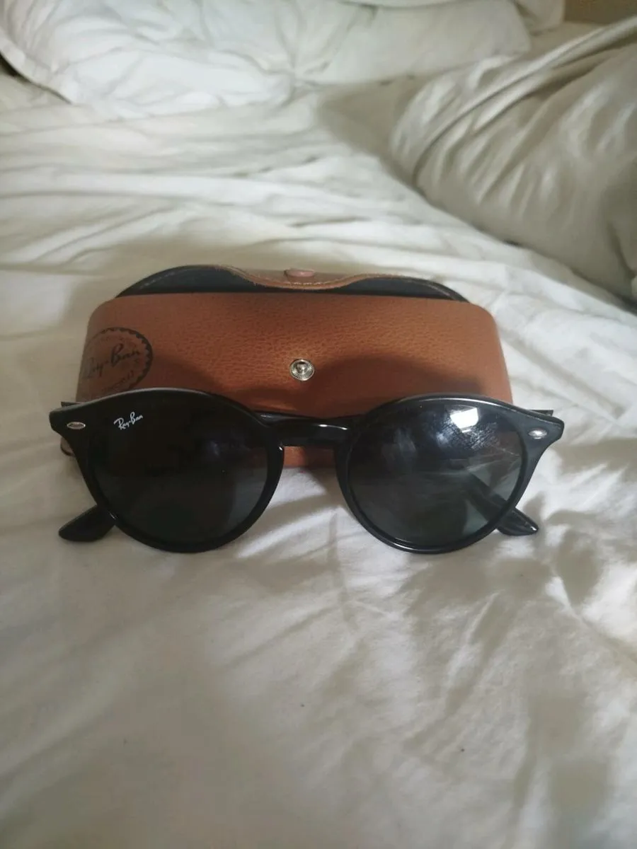 Ray Ban - Image 2