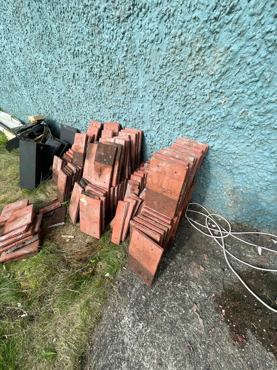 30 year old cladding tiles - Image 3