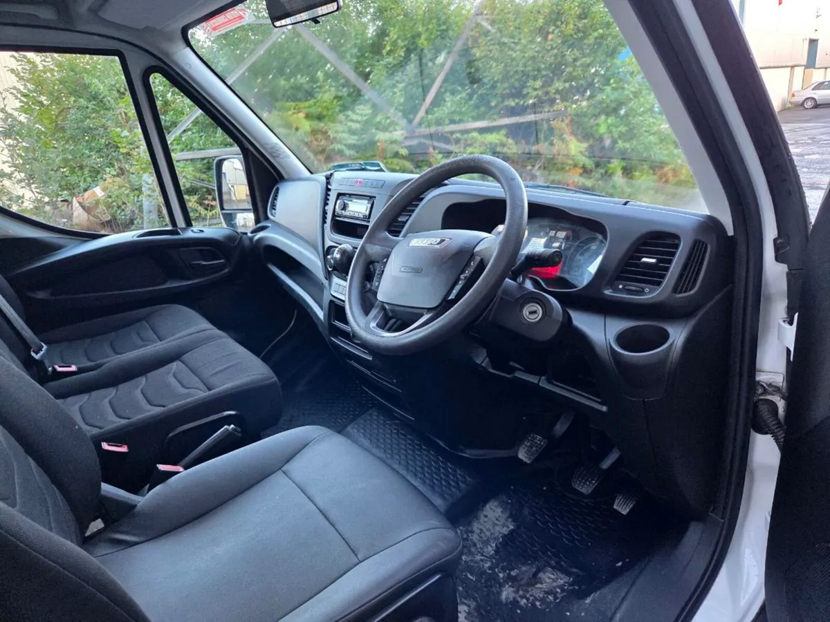 Iveco Daily drop side 2016 - Image 4
