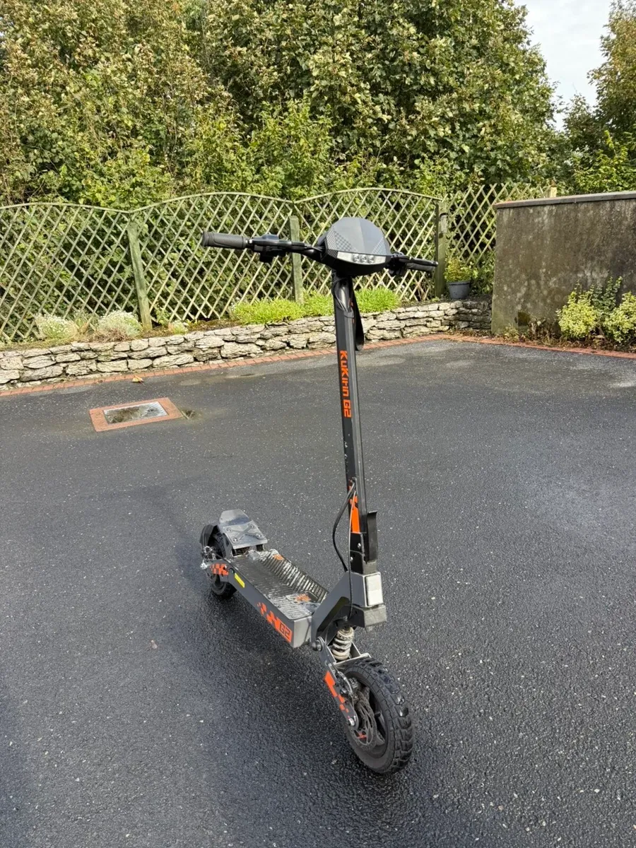 Kukirin G2-Electric Scooter - Image 2