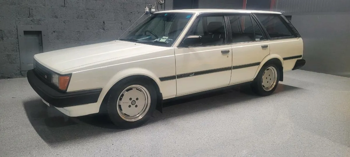 1984 Toyota Carina Surf Wagon - Image 2