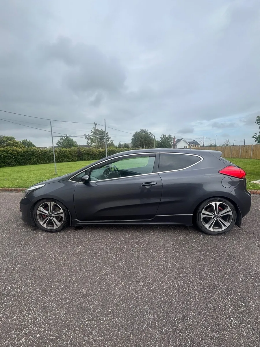 Kia Ceed 2016 - Image 4