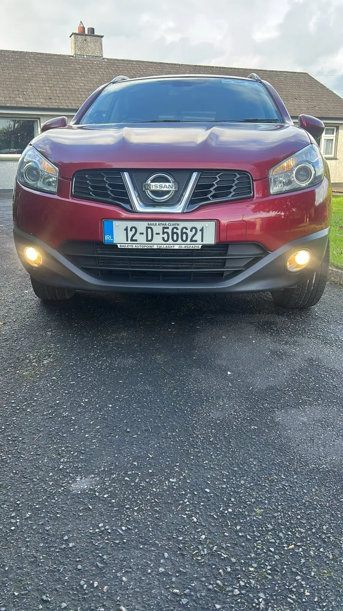 car - Image 1
