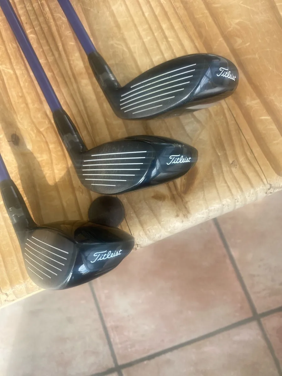 Titliest 913H hybrid set Left Hand - Image 1