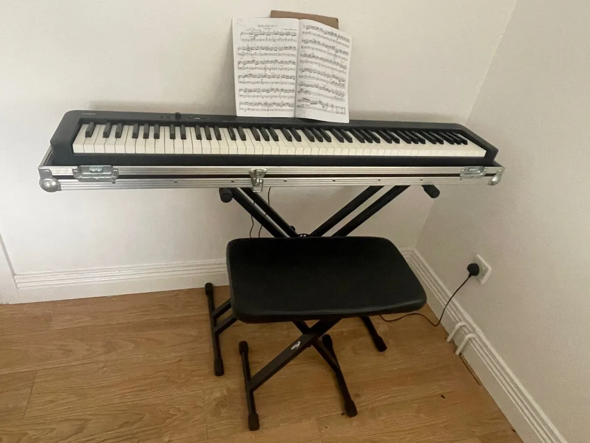 Piano Keyboard - Image 1