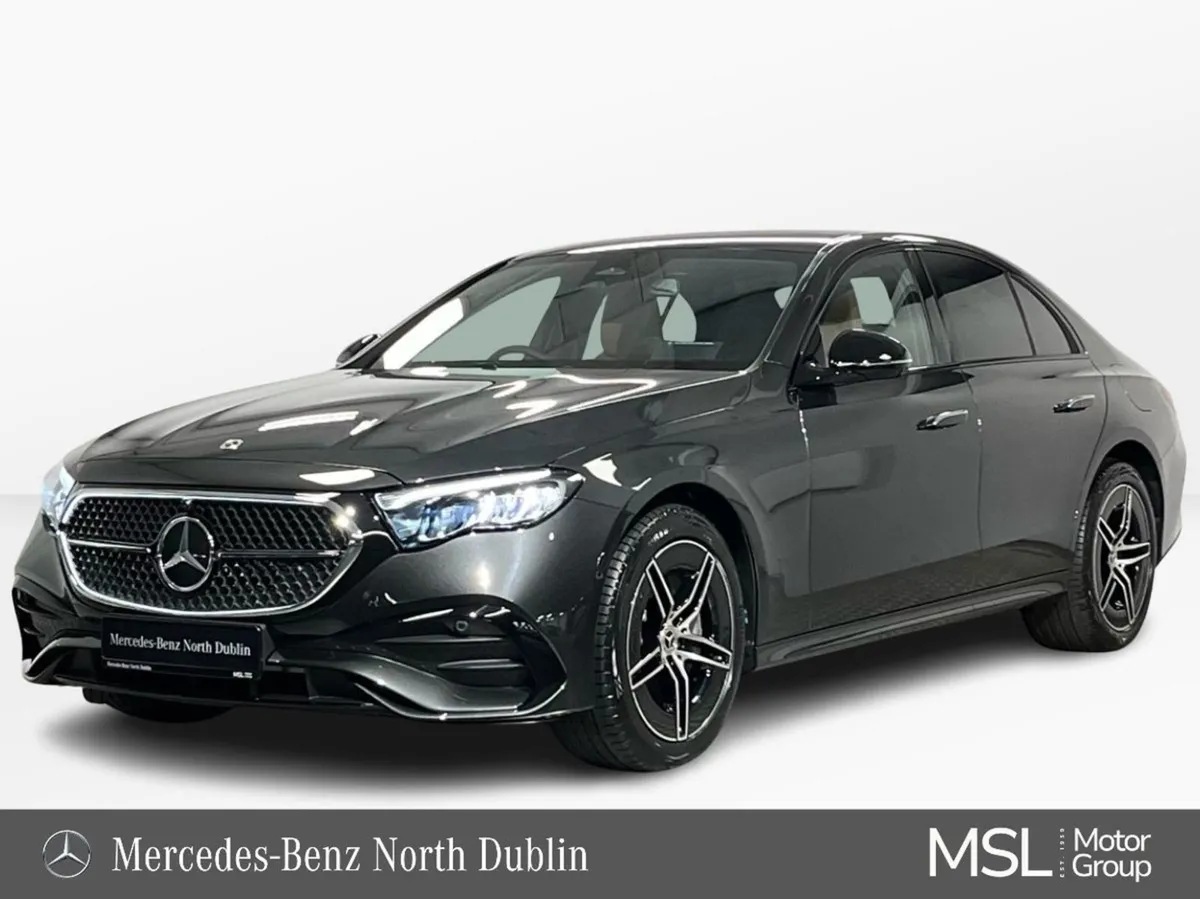 Mercedes-Benz E-Class 300e AMG - Reversing Camera - Image 1