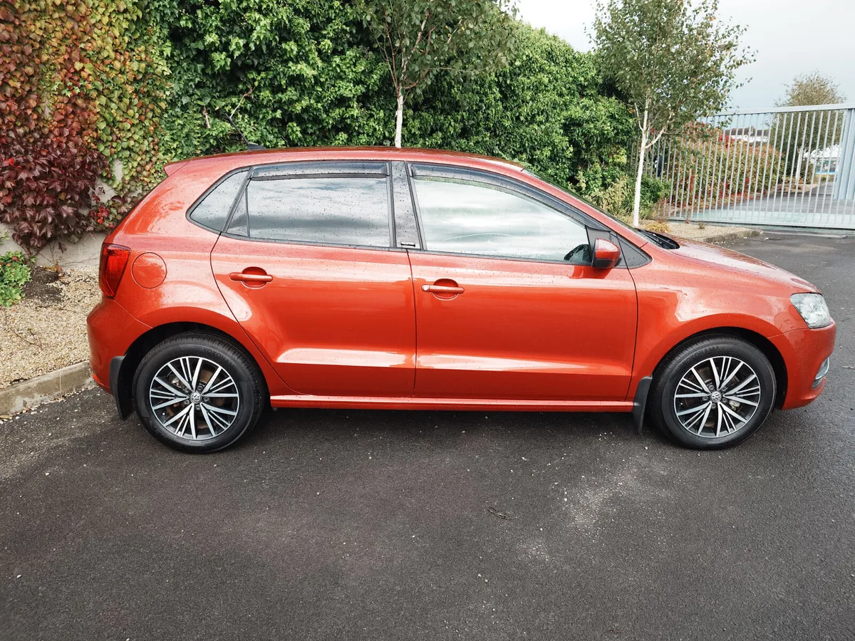 Volkswagen Polo Allstar 1.2 TSI - Image 4