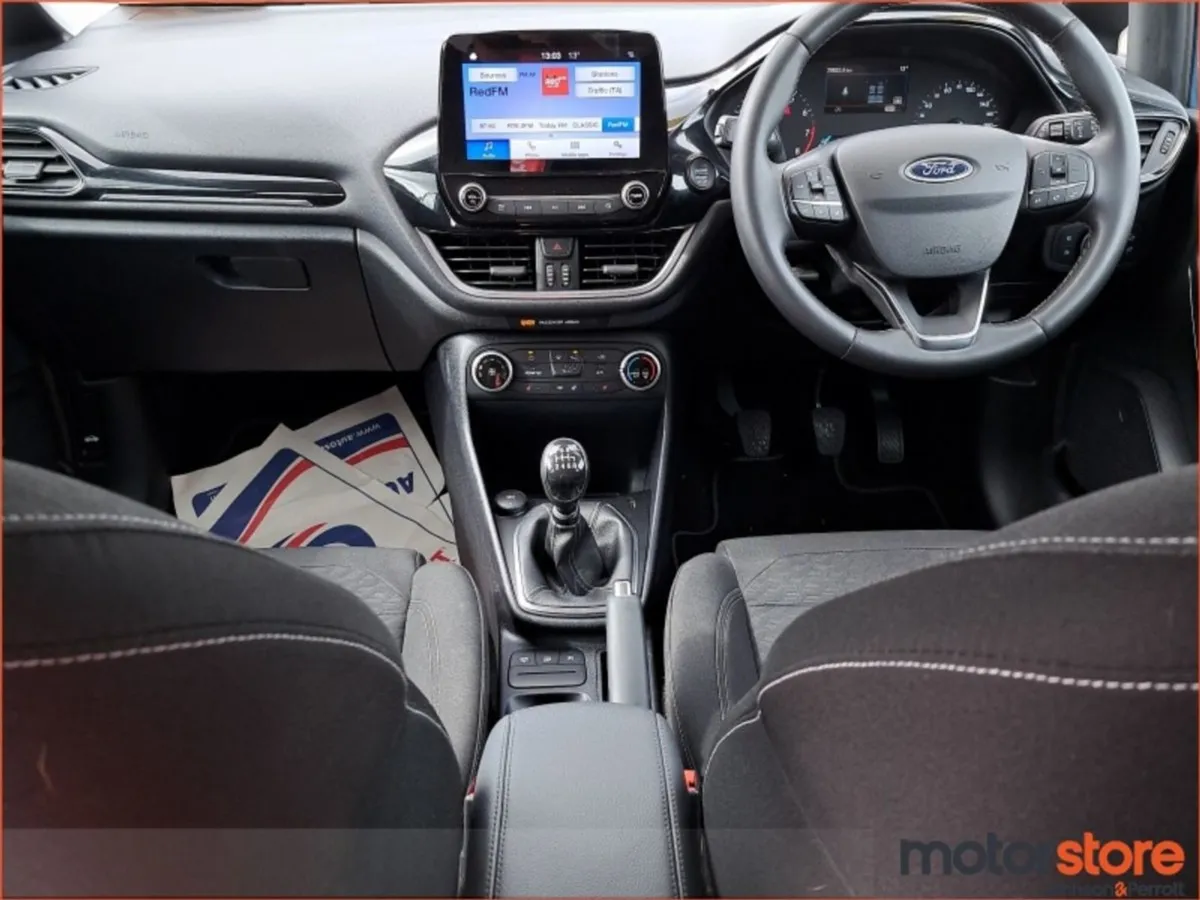 Ford Fiesta 1.0t Ecoboost 100PS Titanium - Image 4