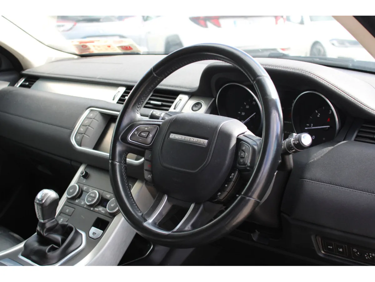 Land Rover Range Rover Evoque 2.0 ED4 SE 2WD 150BH - Image 2