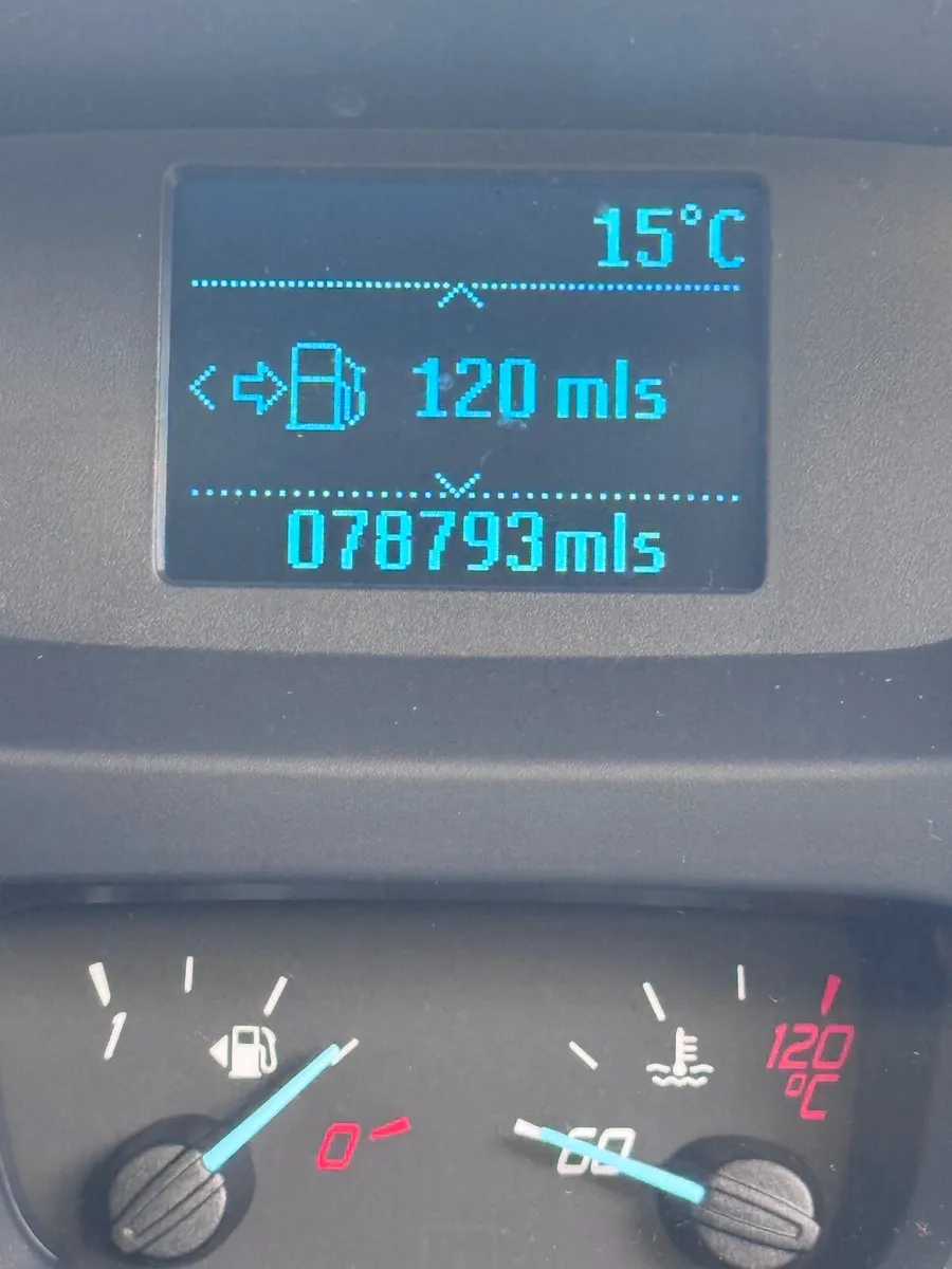 Ford Transit Custom 2015 no vat - Image 2