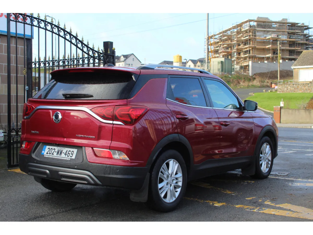 SsangYong Korando 1.6 MT 2WD 4DR - Image 2
