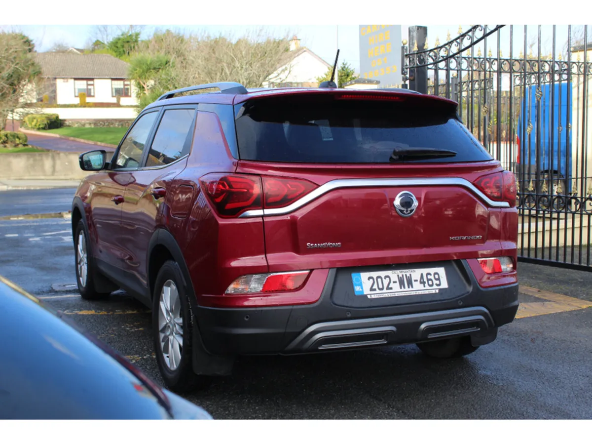 SsangYong Korando 1.6 MT 2WD 4DR - Image 4