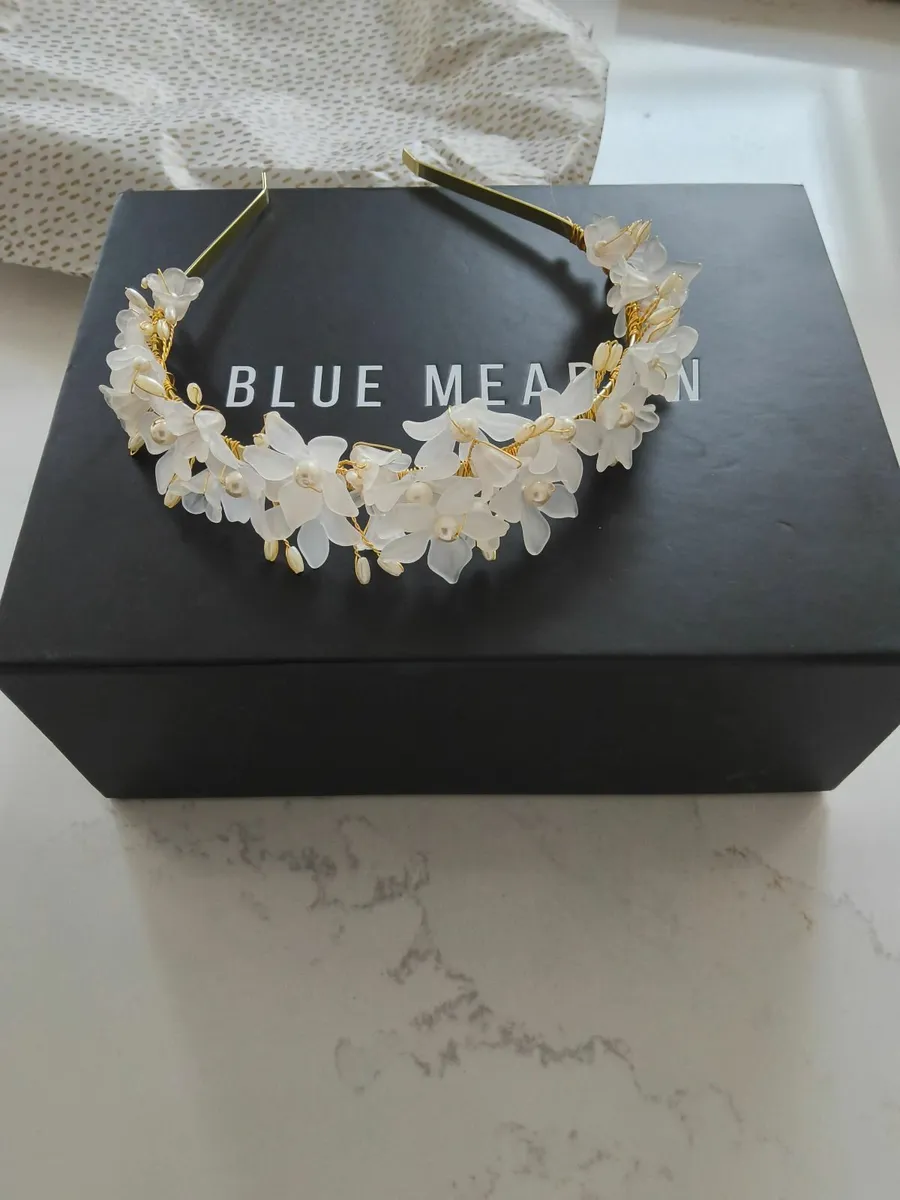 Bridal Headpiece from Blue Meadow Designer - Image 3