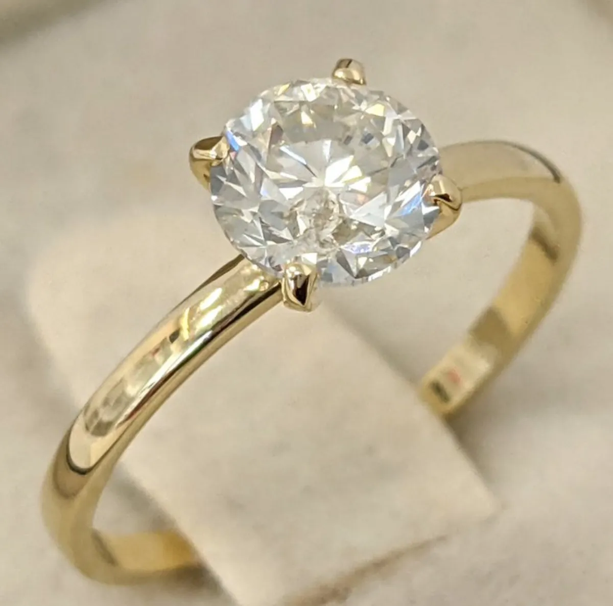 Diamond (natural) Ring - Image 1
