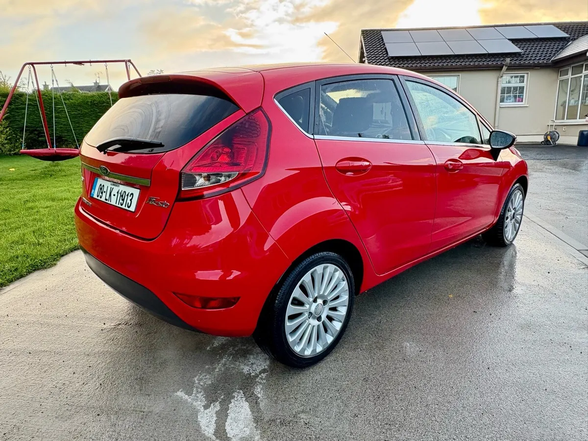 2009 FORD FIESTA NCT 06/26 1.4D TITANIUM MODEL - Image 3