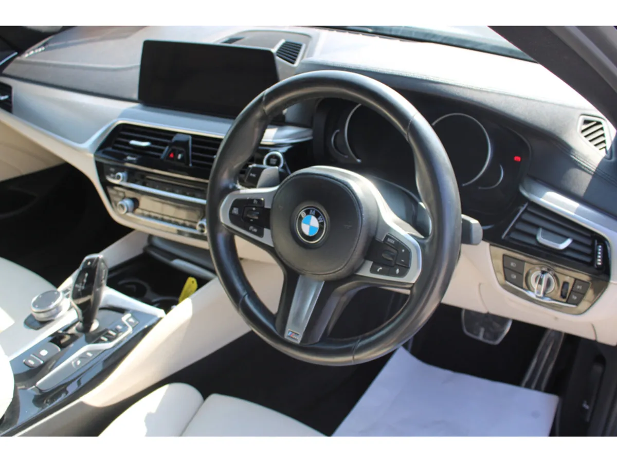 BMW 5-Series 530E G30 M SPORT 4DR AUTO - Image 2