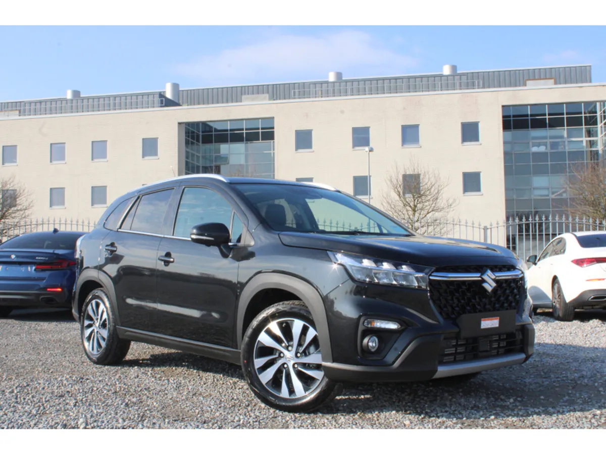 Suzuki SX4 S-Cross 1.4 Hybrid Ultra 4wd *0% Financ - Image 1