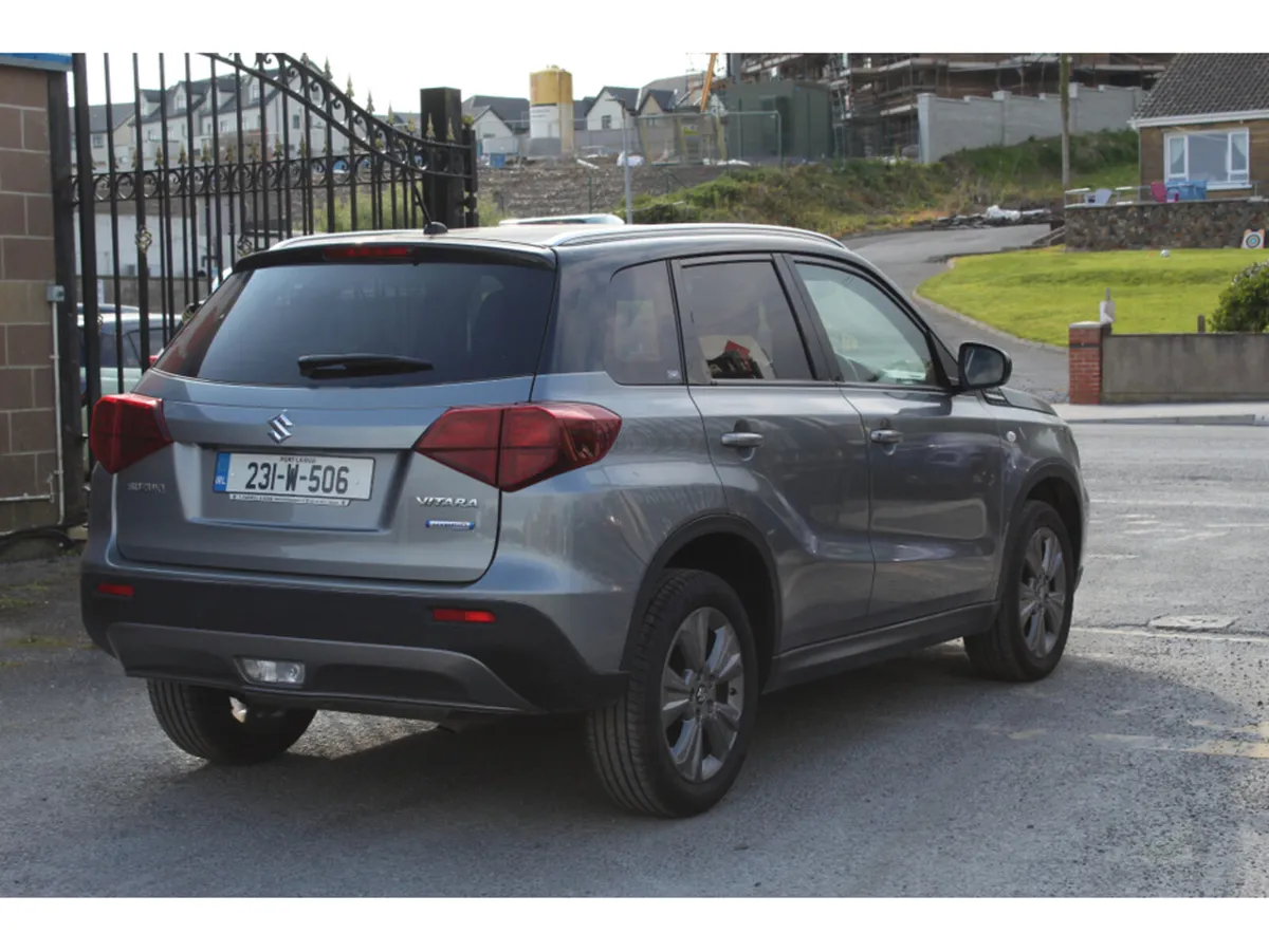 Suzuki Vitara 1.4 BOOSTERJET HYBRID S SZ-T 5DR *Re - Image 4