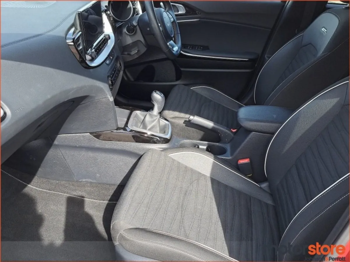 Kia Ceed 1.0 GT Line Petrol - Image 3