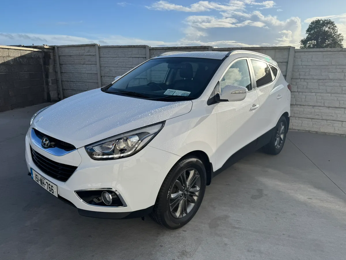 Hyundai ix35 2015 1 Owner from new - Image 2