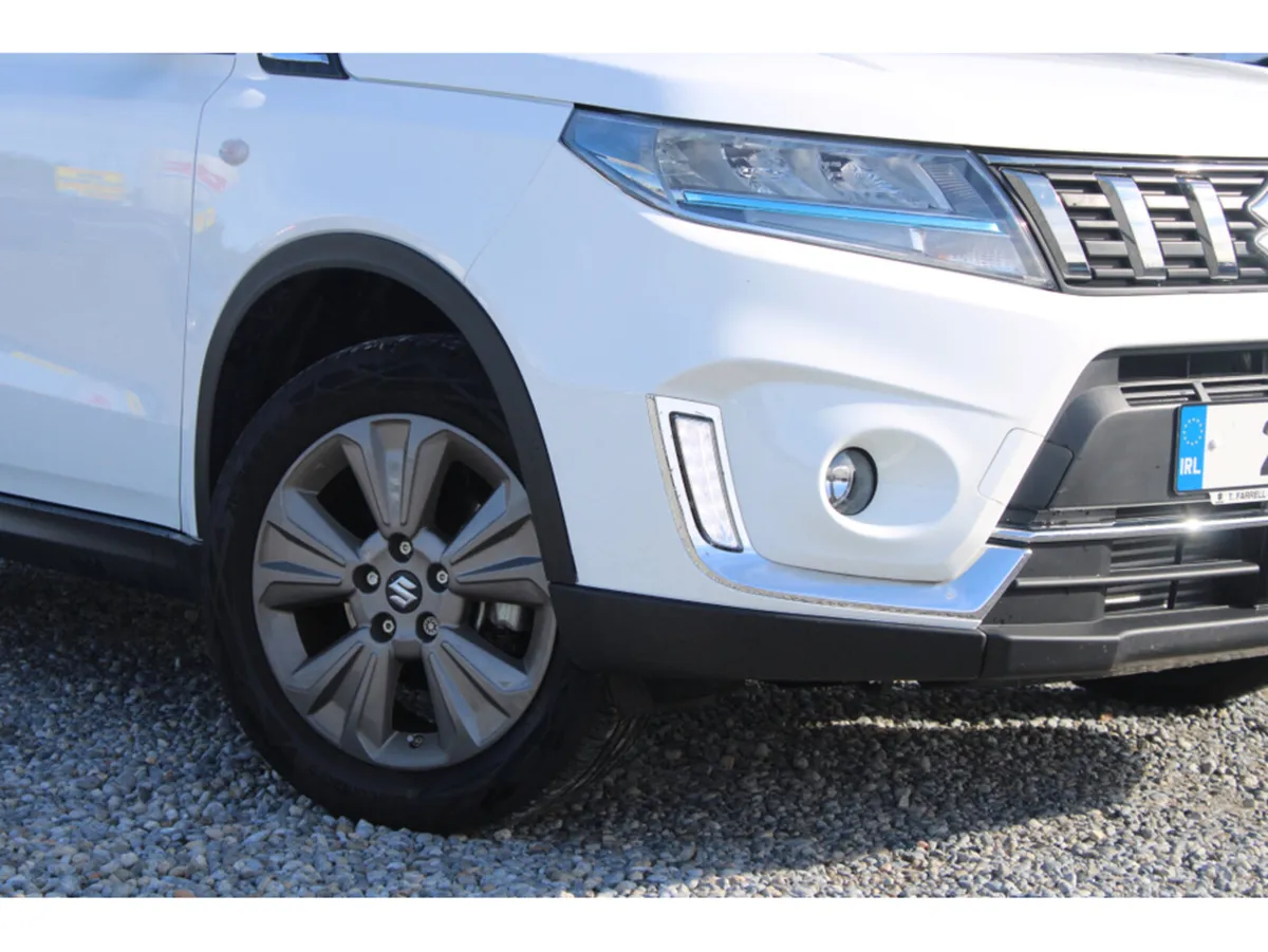 Suzuki Vitara 1.4 B/JET HYBRID SZ-T *Demo* - Image 2