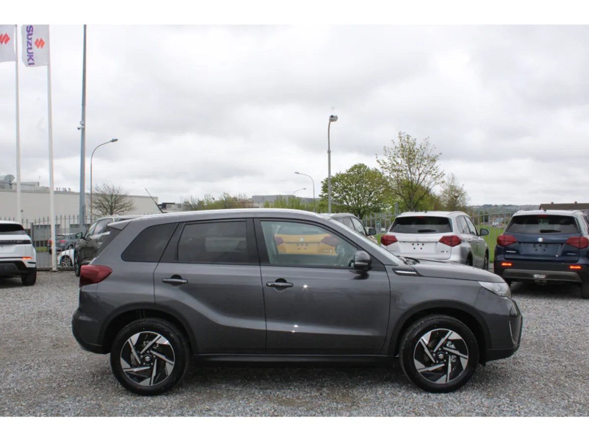 Suzuki Vitara 1.5 Hybrid Ultra 4wd Auto *0% Financ - Image 4