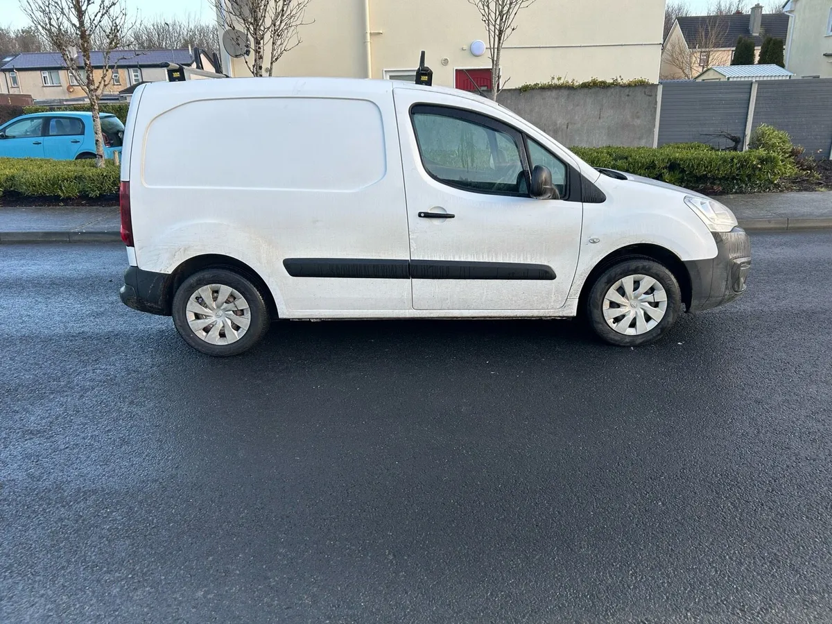 Car’s and van’s wanted - Image 3