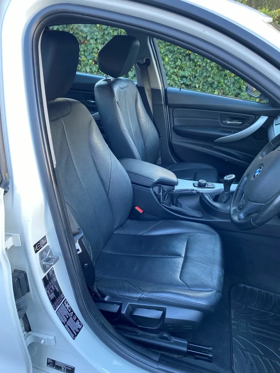 BMW 320d 2013 X-DRIVE - Image 4