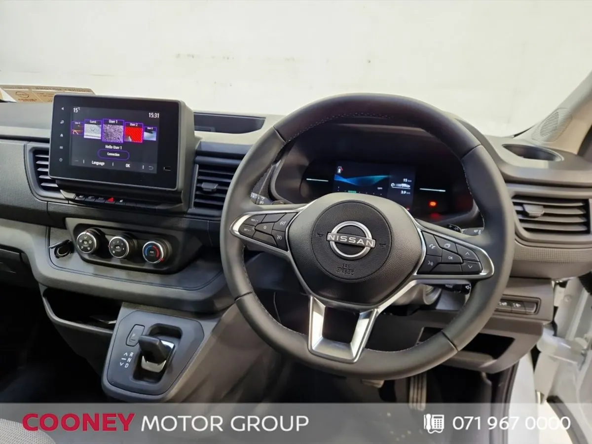 Nissan Primastar L2H1 150 SV Premium AUTOMATIC! - Image 2