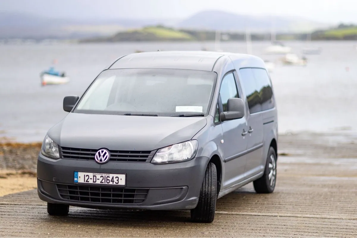 VW Caddy Maxi Life - Image 2