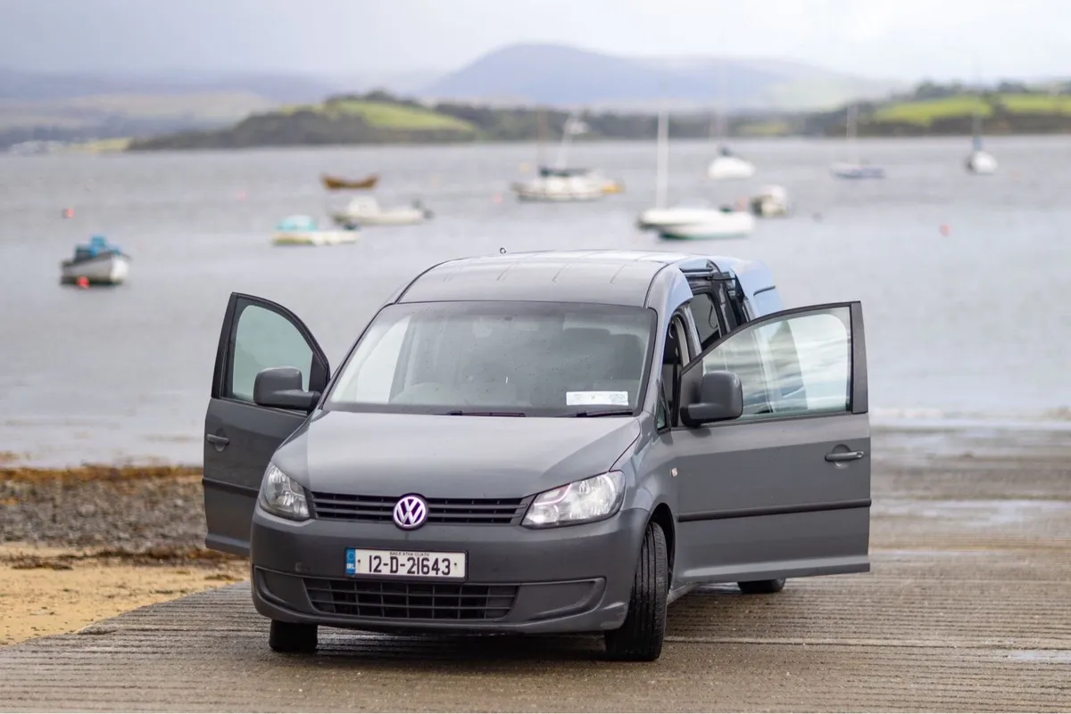 VW Caddy Maxi Life - Image 3
