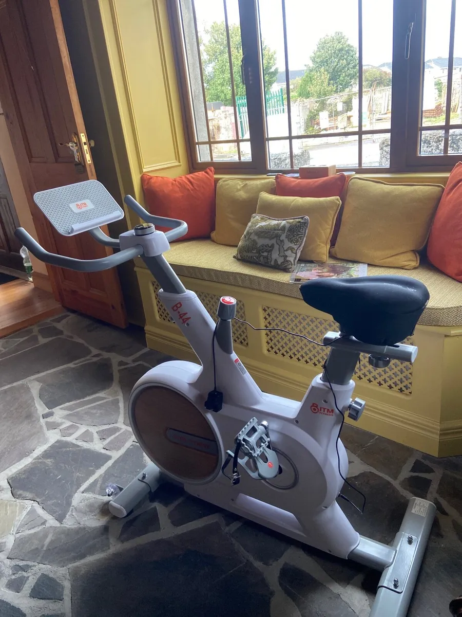Stationary Exercise Bike B-44 - Image 4
