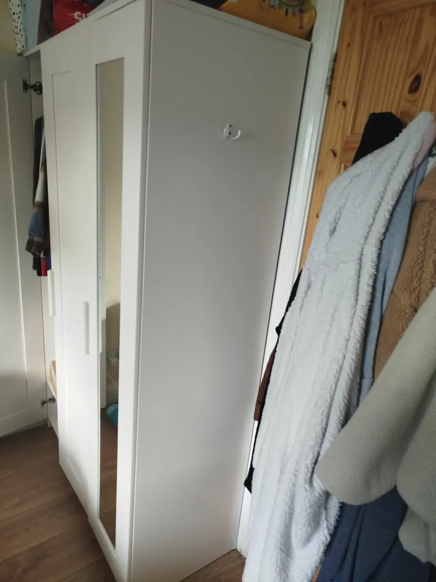 **SOLD PENDING COLLECTION** 3 door ikea wardrobes. - Image 4