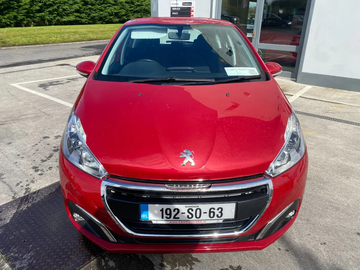 2019,Peugeot 208 **LOW MILEAGE** - Image 2