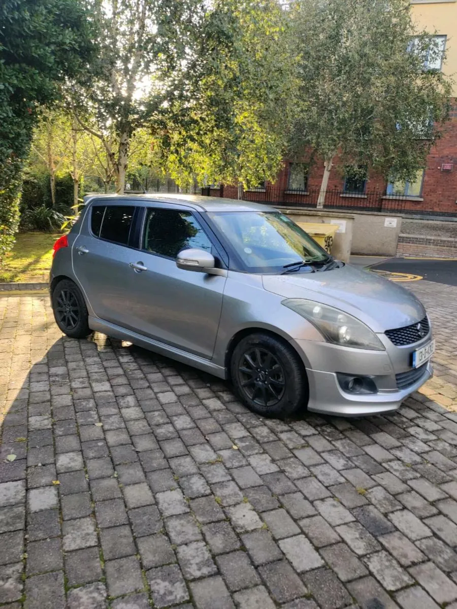 Suzuki Swift Sport 1.2 AUTOMATIC - Image 4