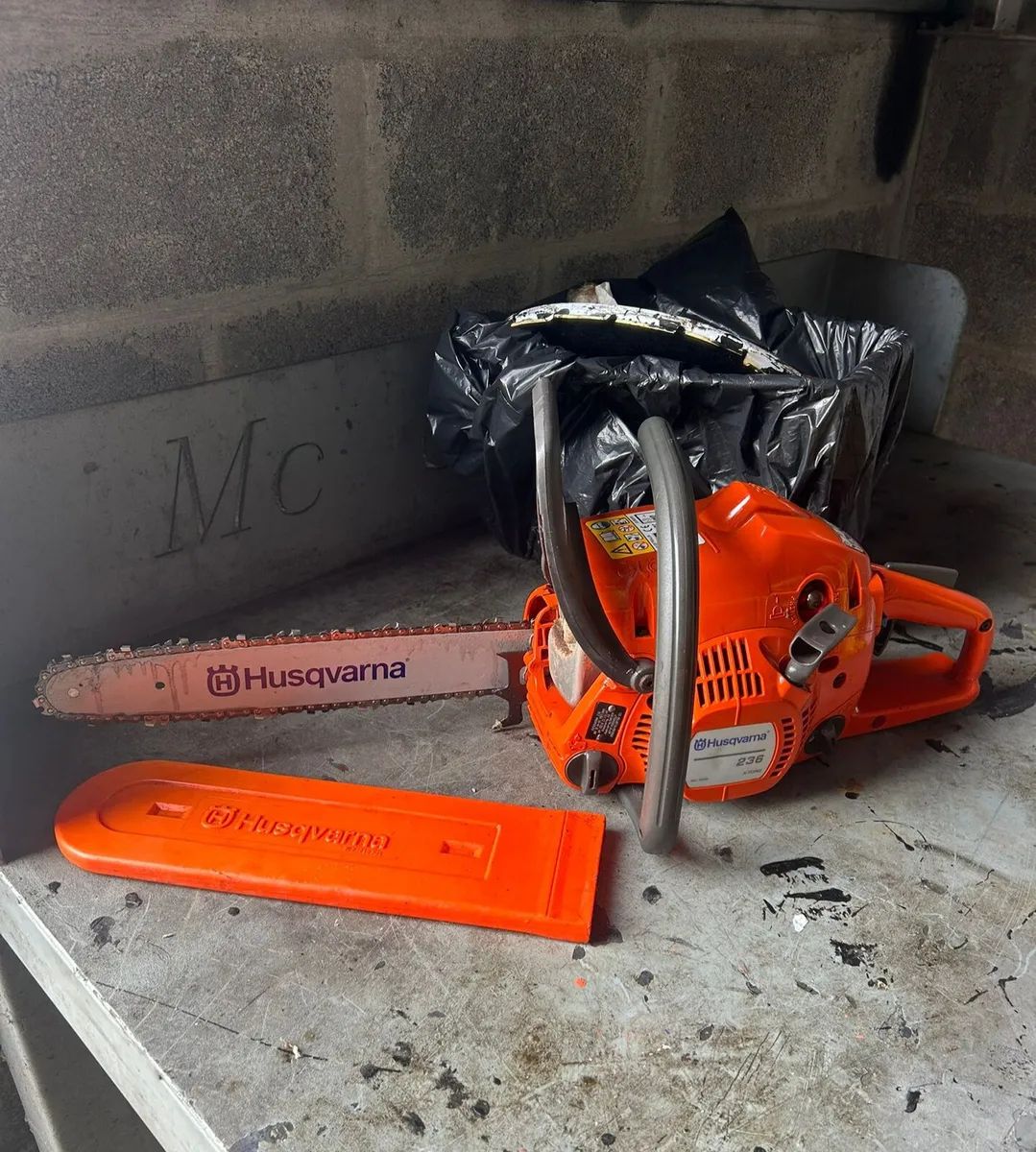 Brand new husqvarna chainsaw 236 - Image 1