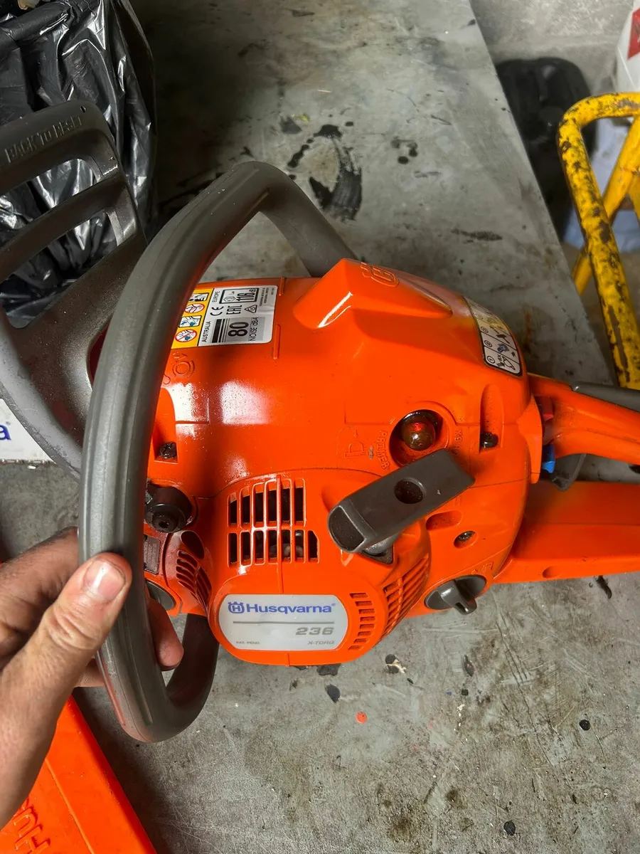 Brand new husqvarna chainsaw 236 - Image 4