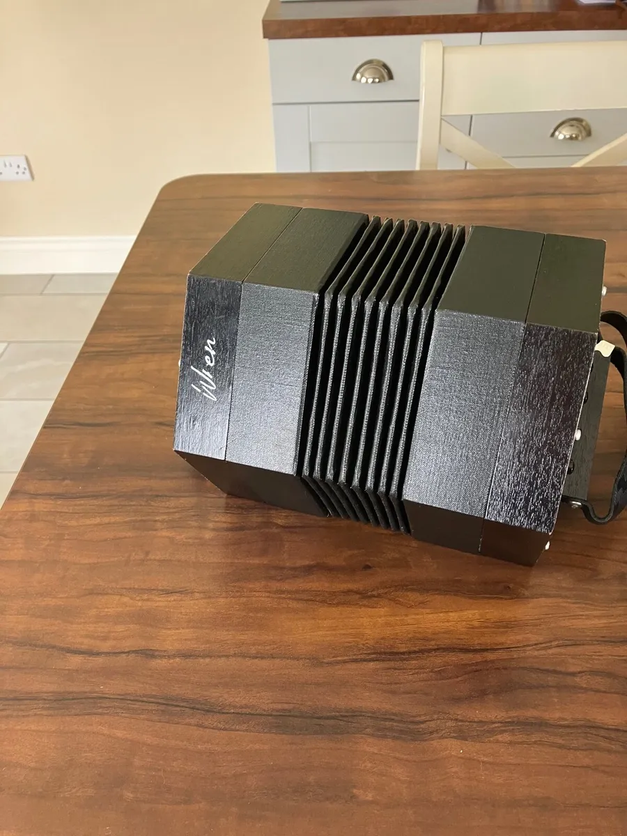Mcneela Wren Concertina - Image 2