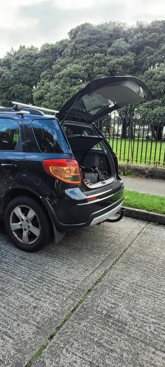 Suzuki SX4 2012 - Image 2