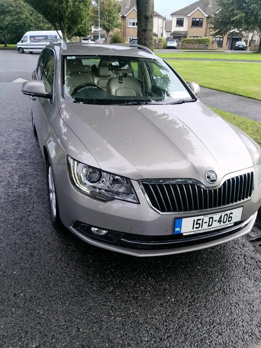 Skoda superb estate - Image 4
