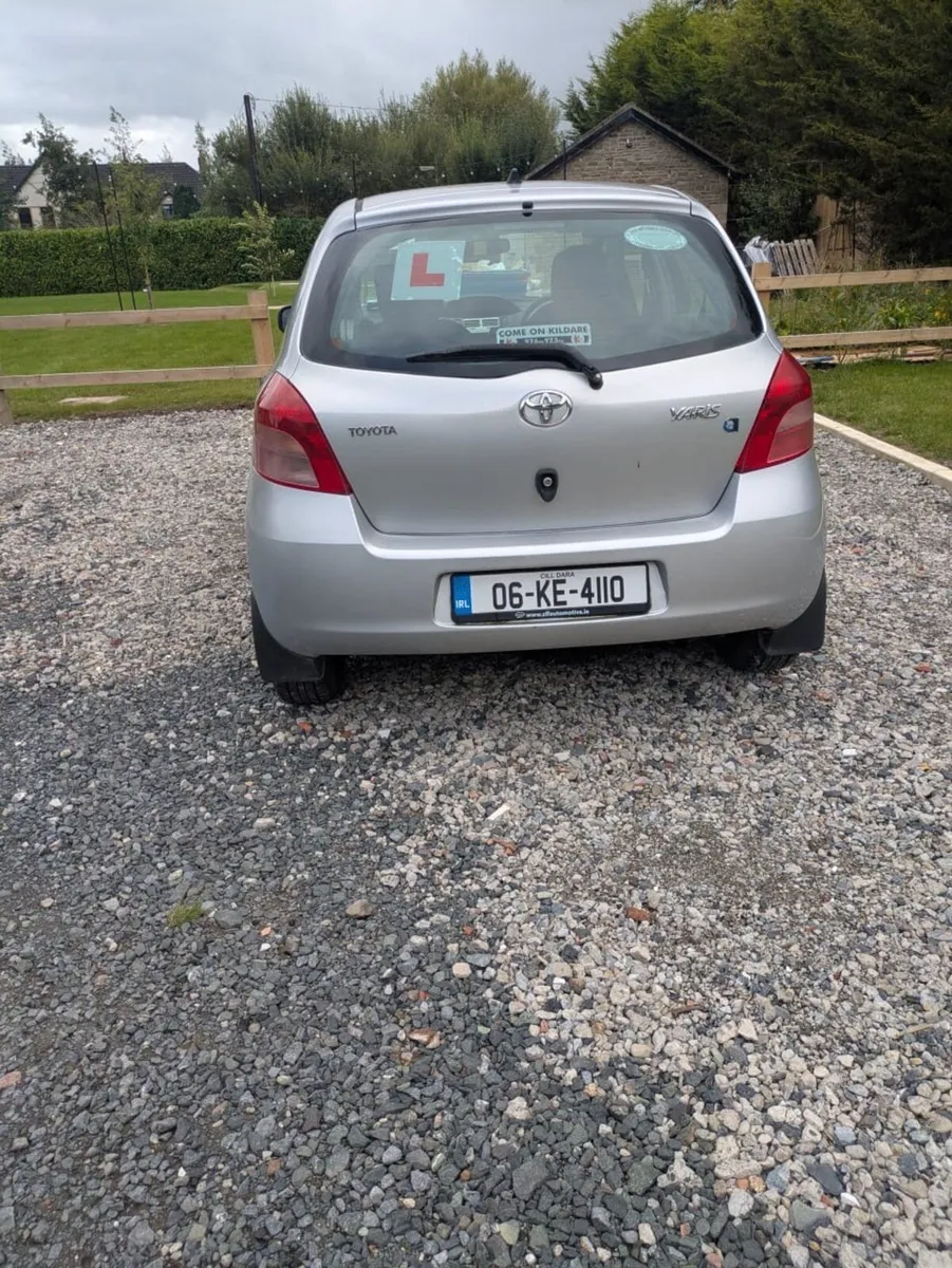 2006 Toyota Yaris Low Kms - Image 3