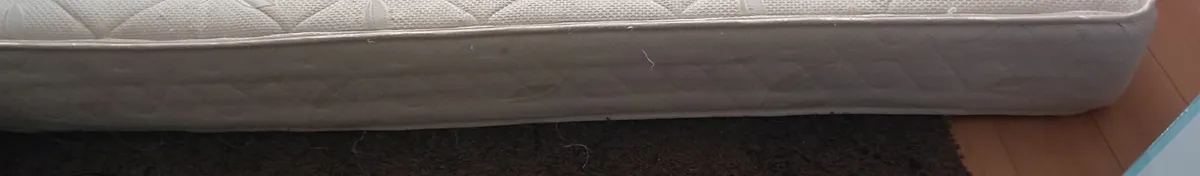 Single bed mattress, very good condition - Image 3
